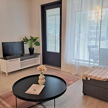 Tuomenkartano C3 Apartamento *